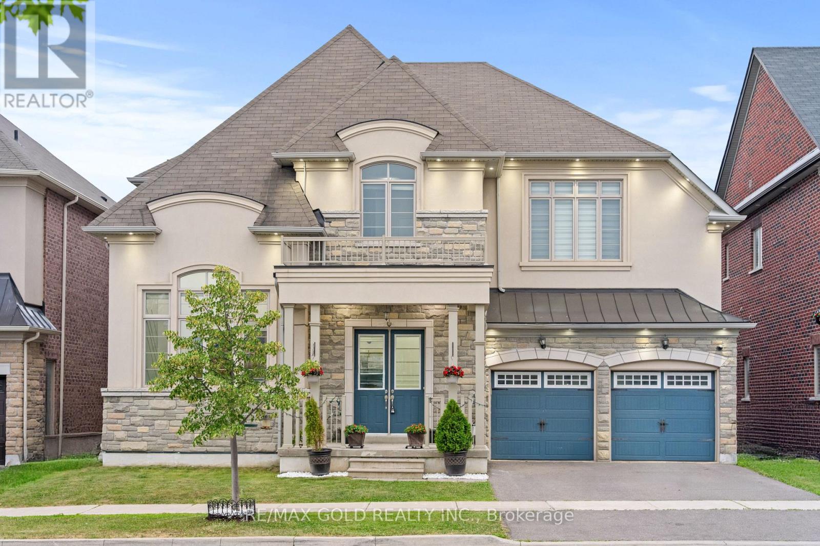 73 SQUIRE ELLIS DRIVE - 2