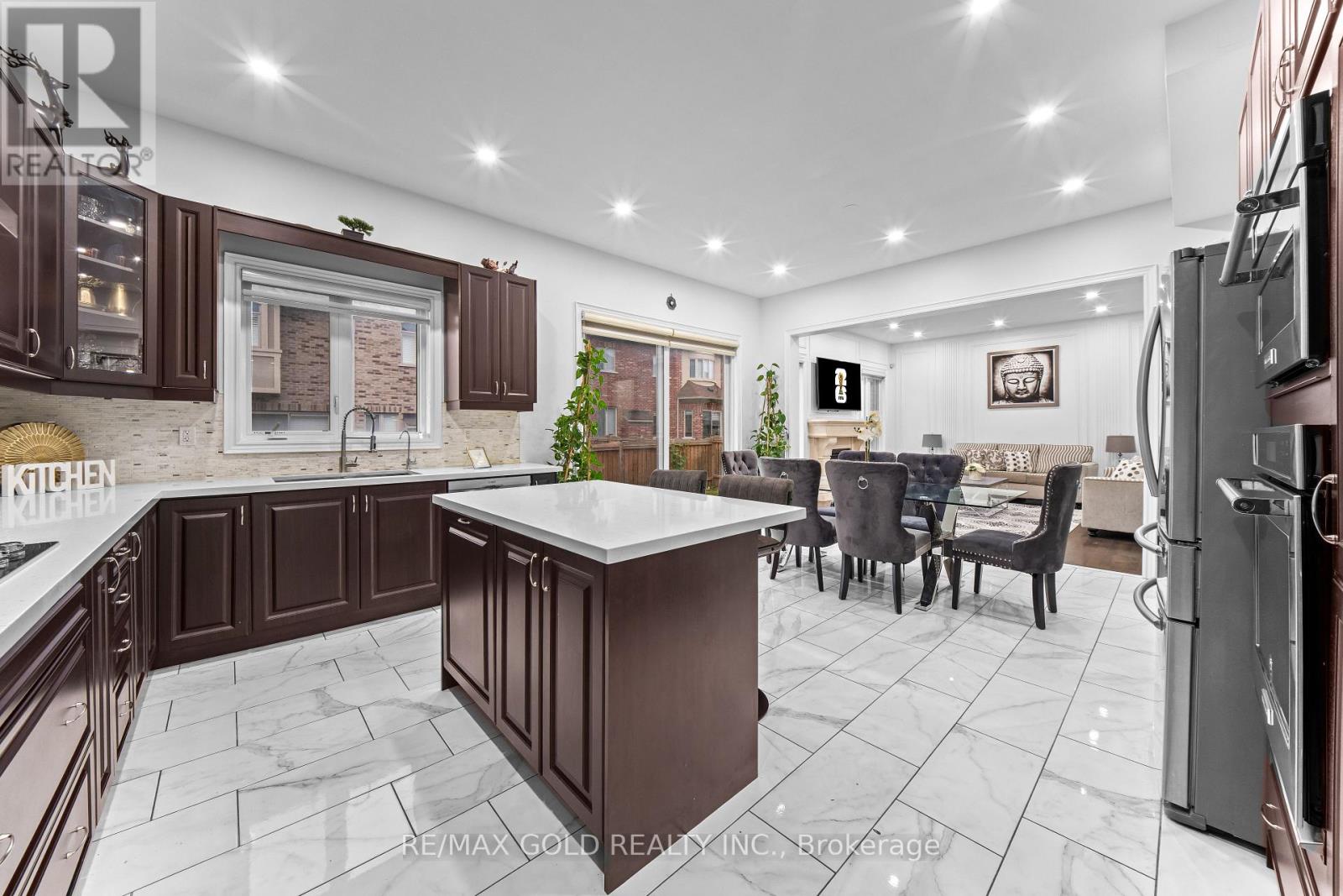 73 SQUIRE ELLIS DRIVE - 9
