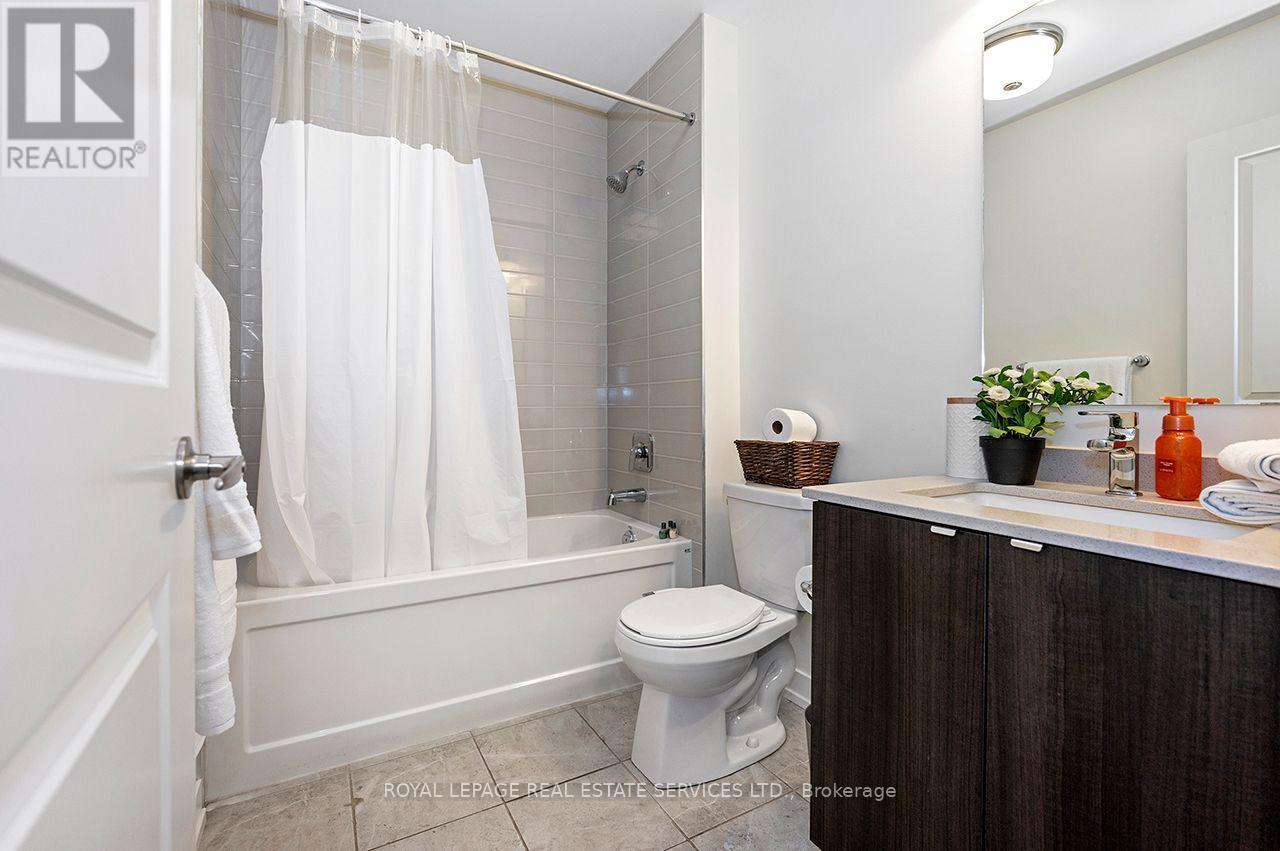 3041 ERNEST APPELBE BOULEVARD - 7