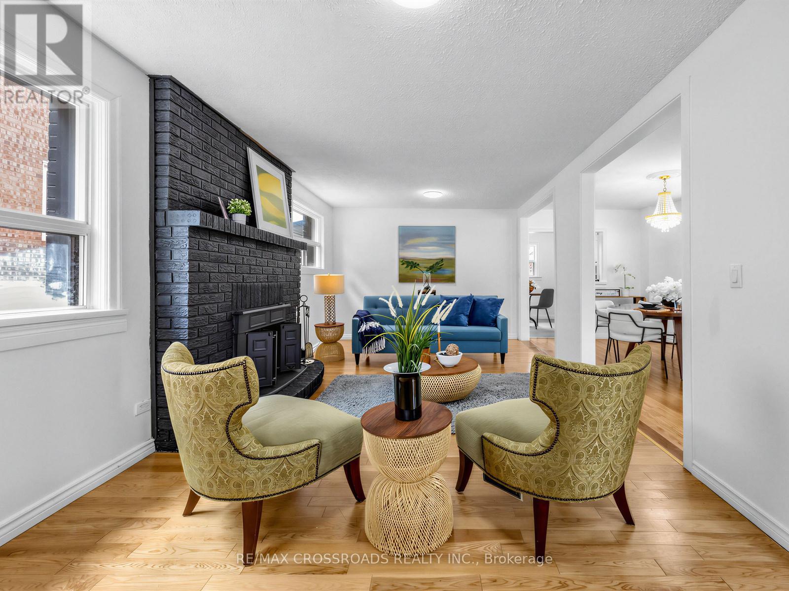 80 GRAY AVENUE - 9