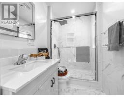 80 Gray Avenue, Toronto, ON M6N4S8 Photo 15