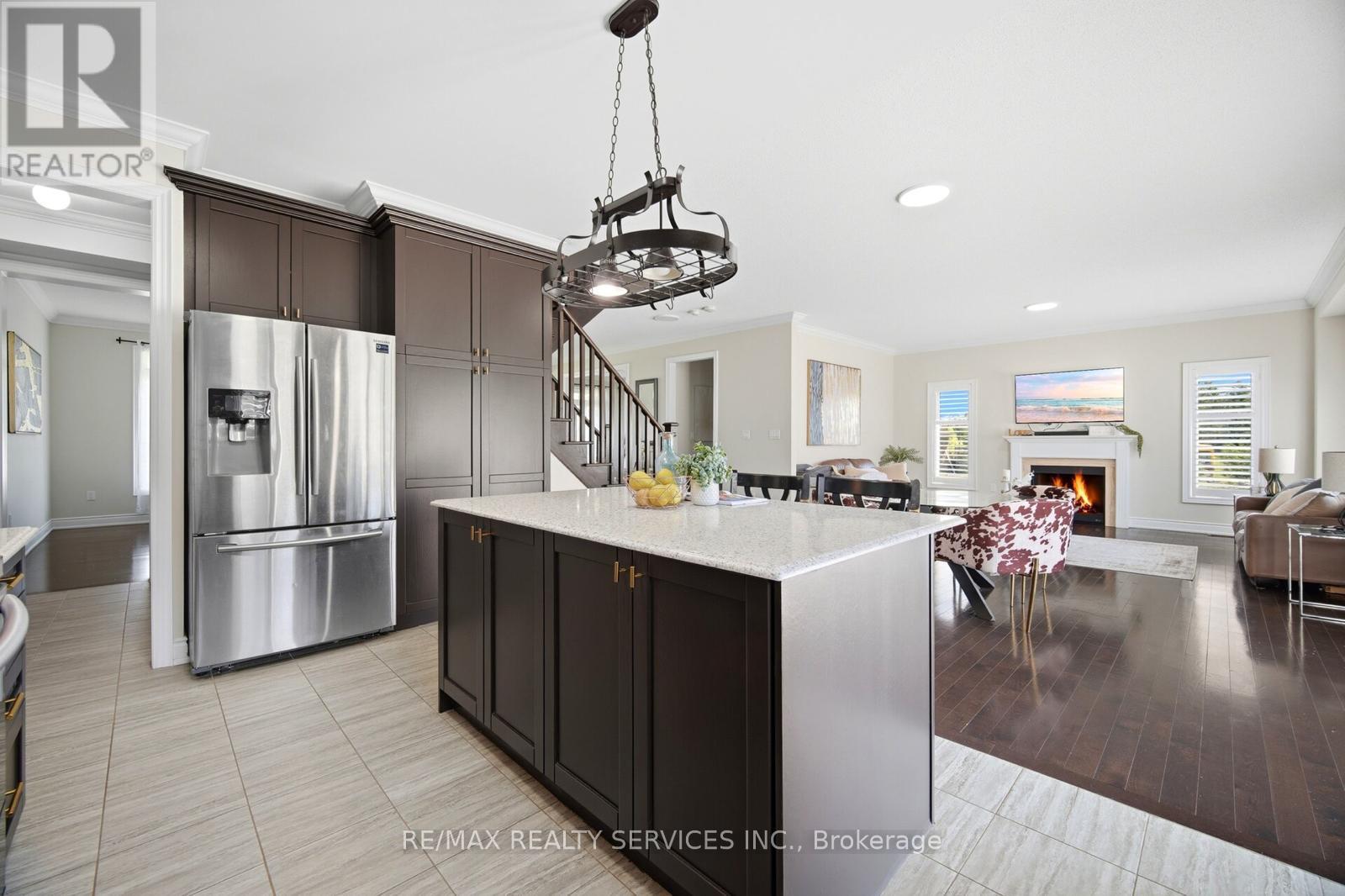 26 COUNTRY MEADOWS DRIVE - 16
