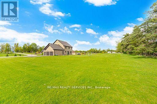26 COUNTRY MEADOWS DRIVE - 38