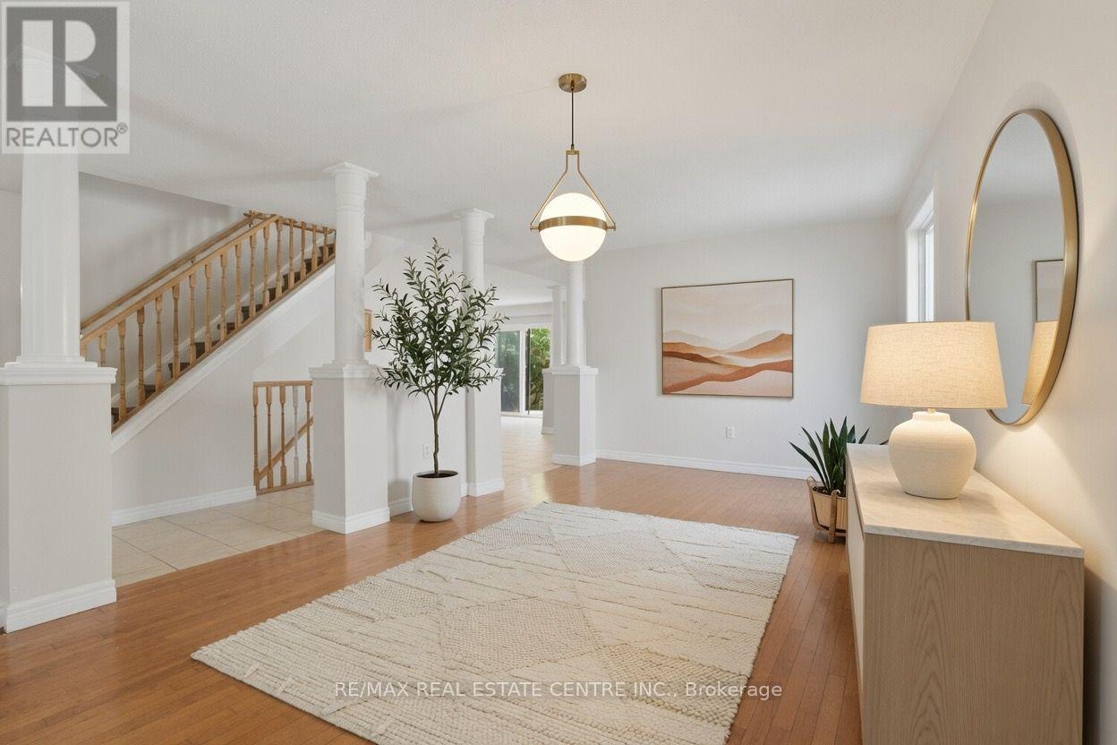 43 DECARO CRESCENT - 9