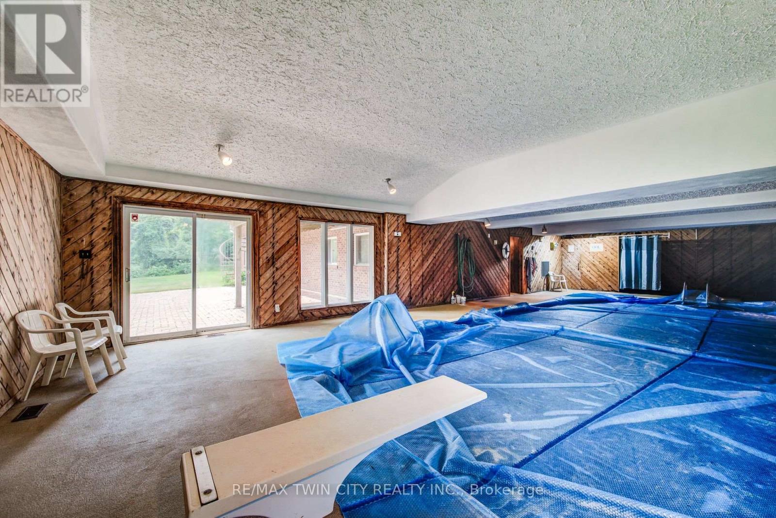 1177 PERTH STREET - 27
