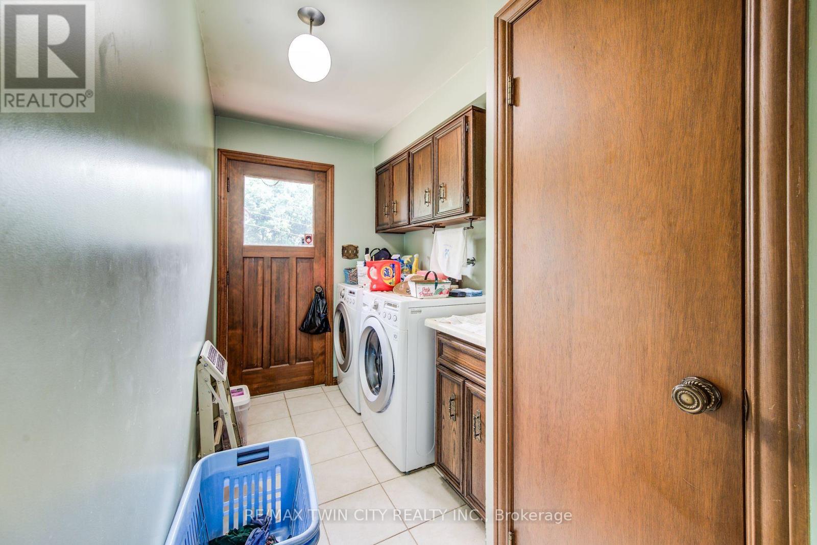1177 PERTH STREET - 6