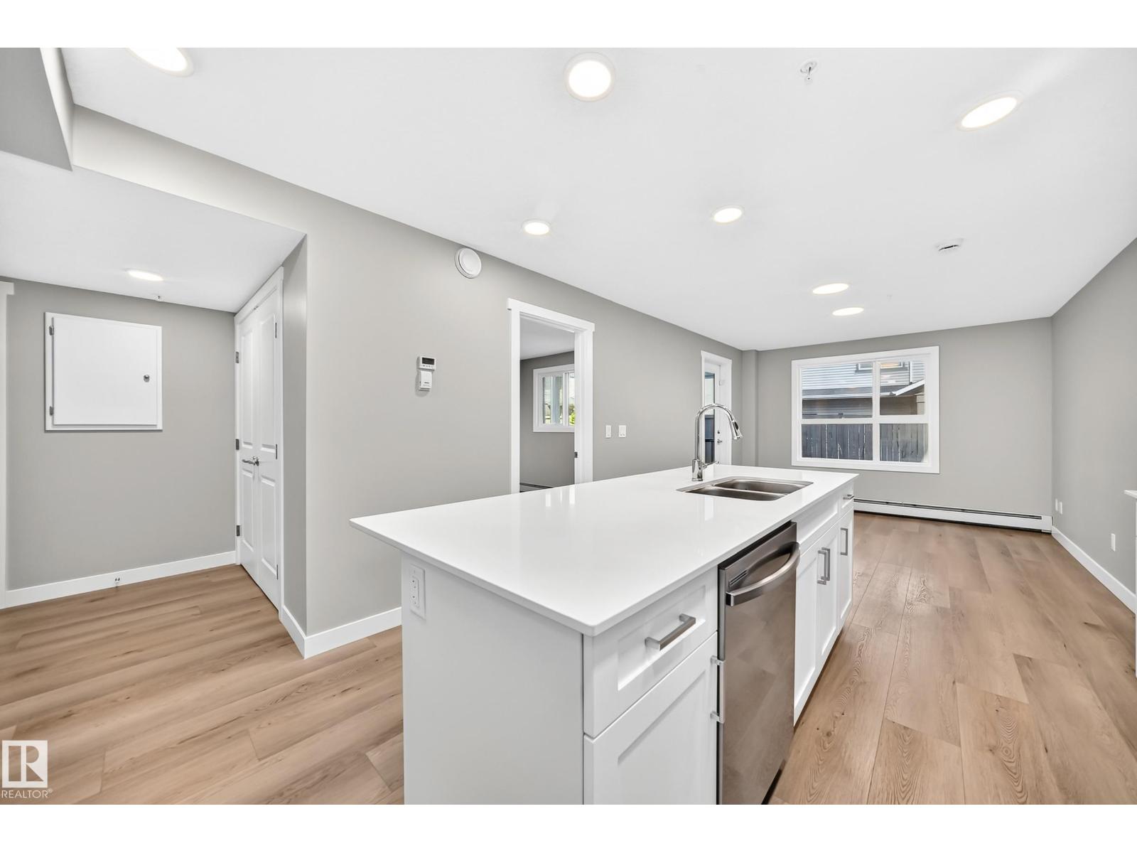 #128 1506 TAMARACK BV NW - 8