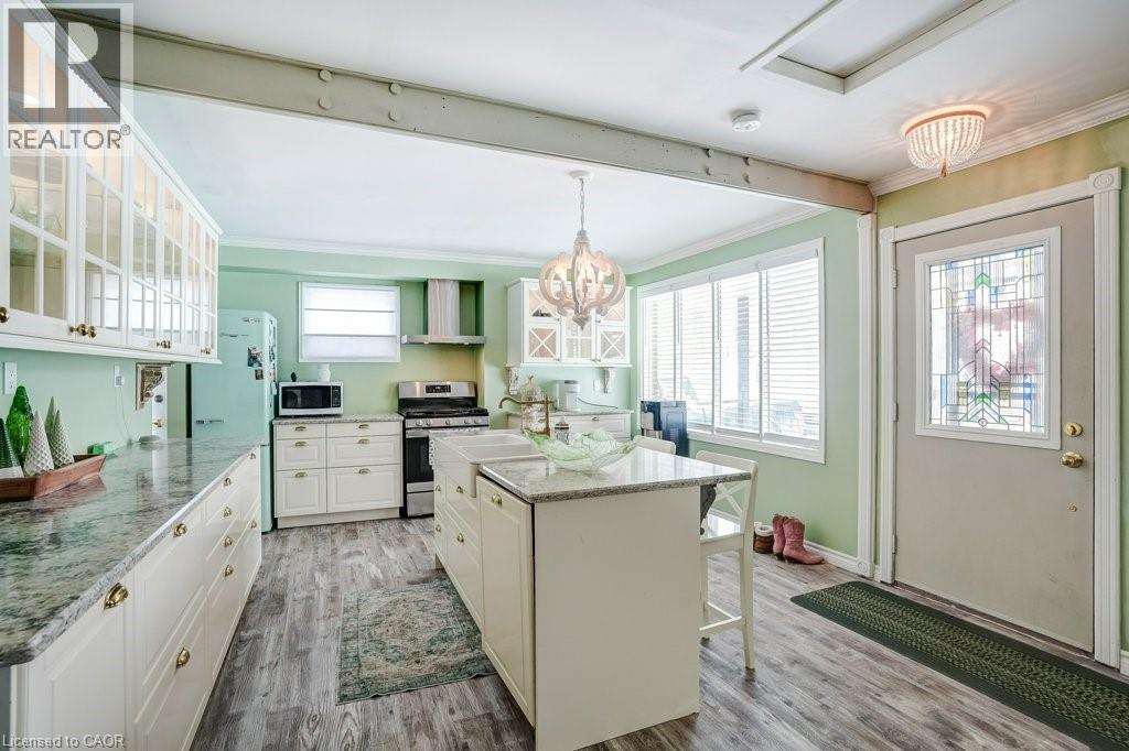 144 CANTERBURY Street - 5