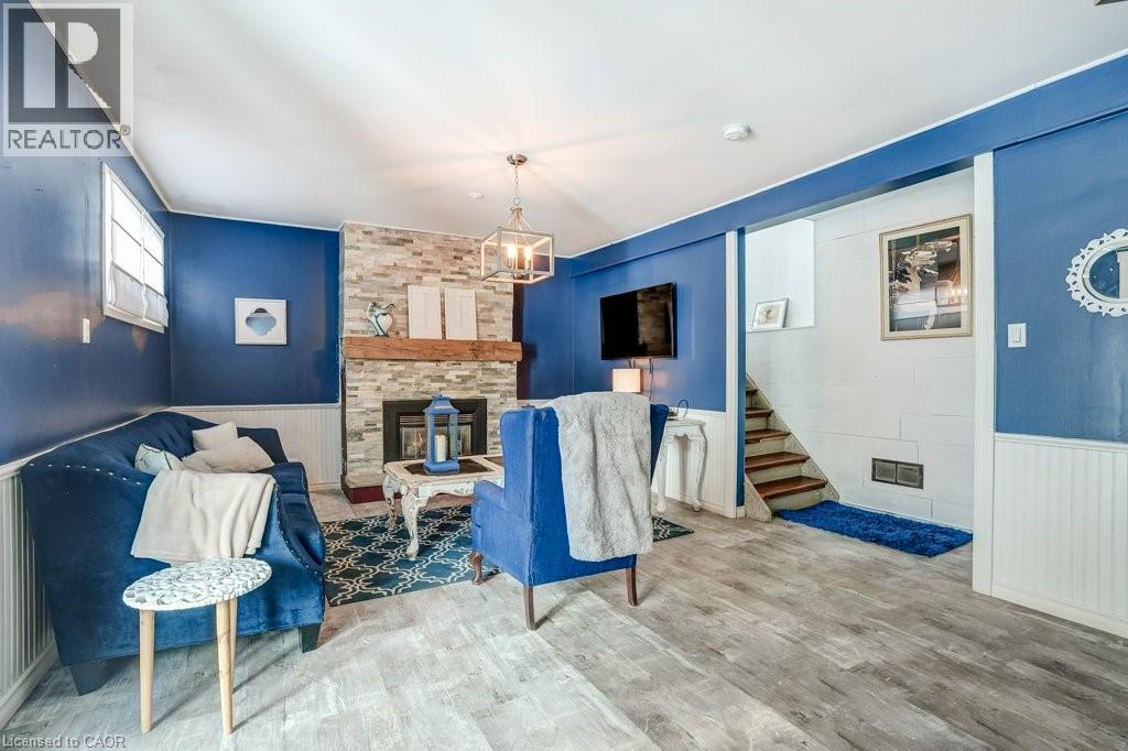 144 CANTERBURY Street - 23