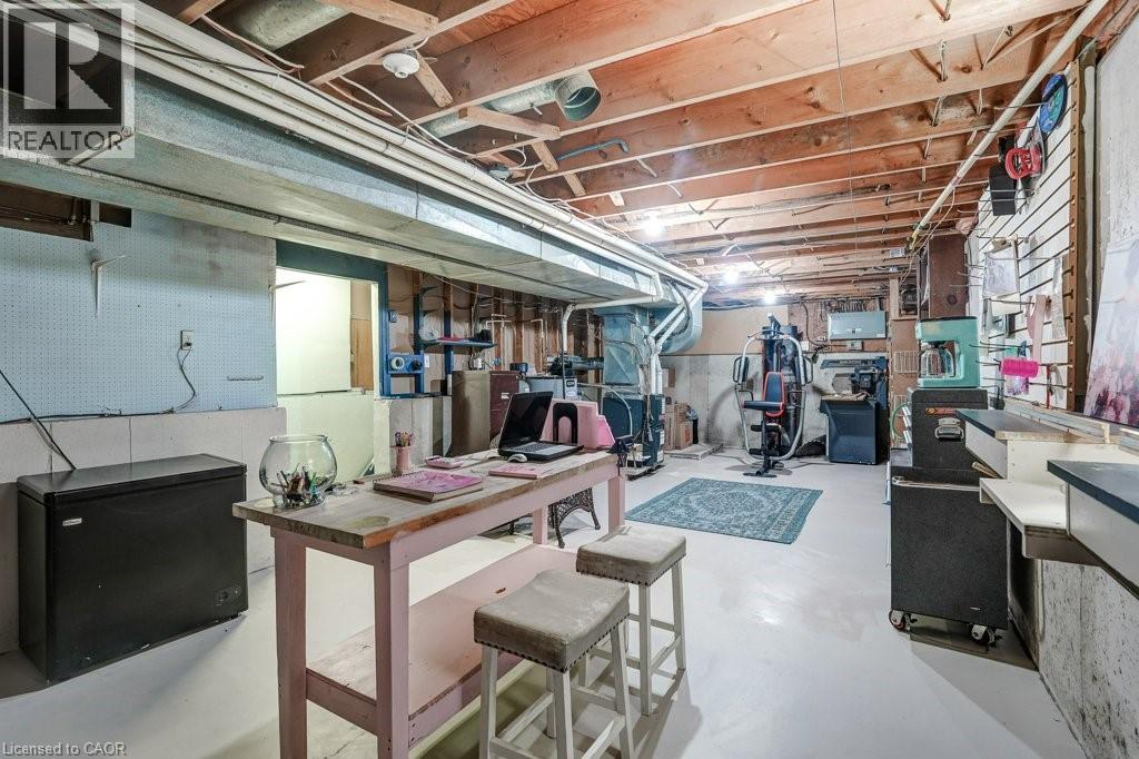 144 CANTERBURY Street - 32