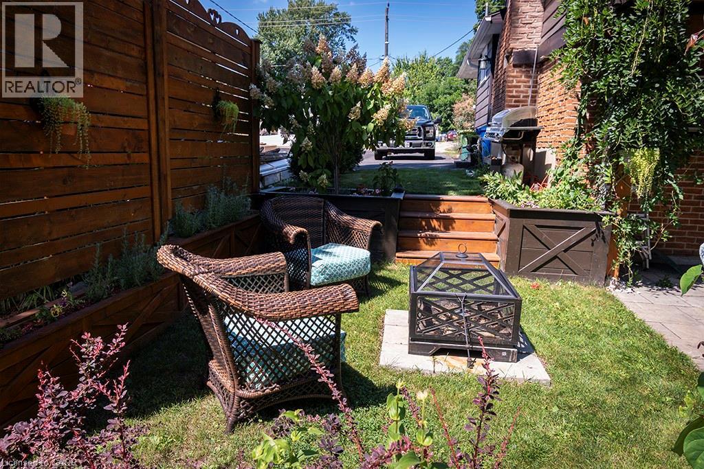 144 CANTERBURY Street - 36