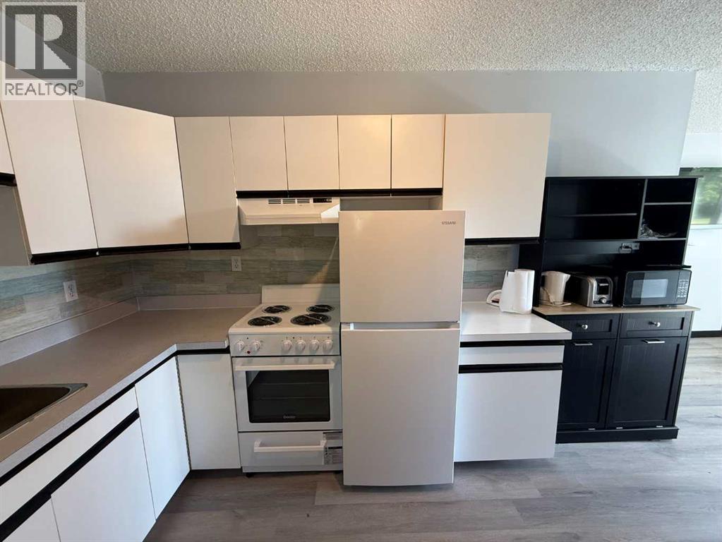 10816 107 Avenue - 3