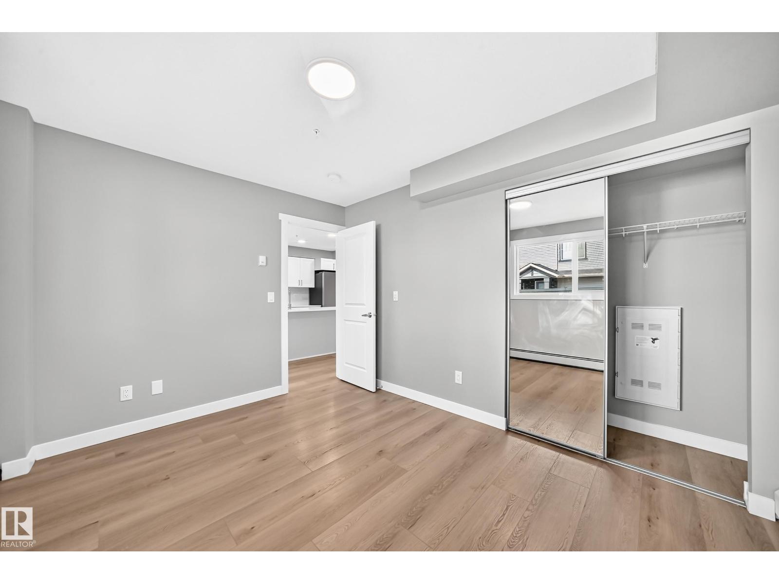 #128 1506 TAMARACK BV NW - 24
