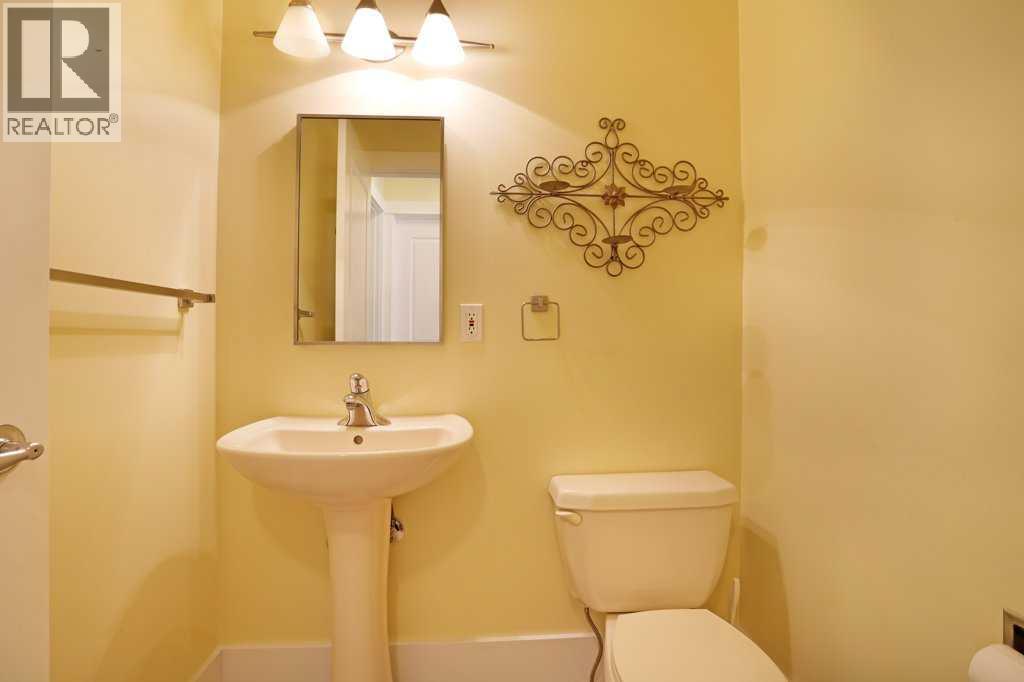1024 Cassils Road W - 24