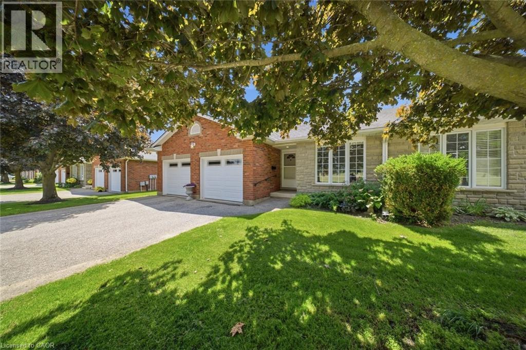 #12 74 WILSON Avenue - Image 3