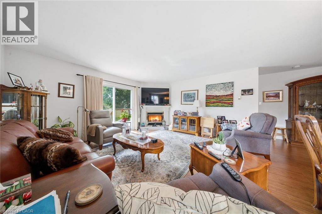 #12 74 WILSON Avenue - 8