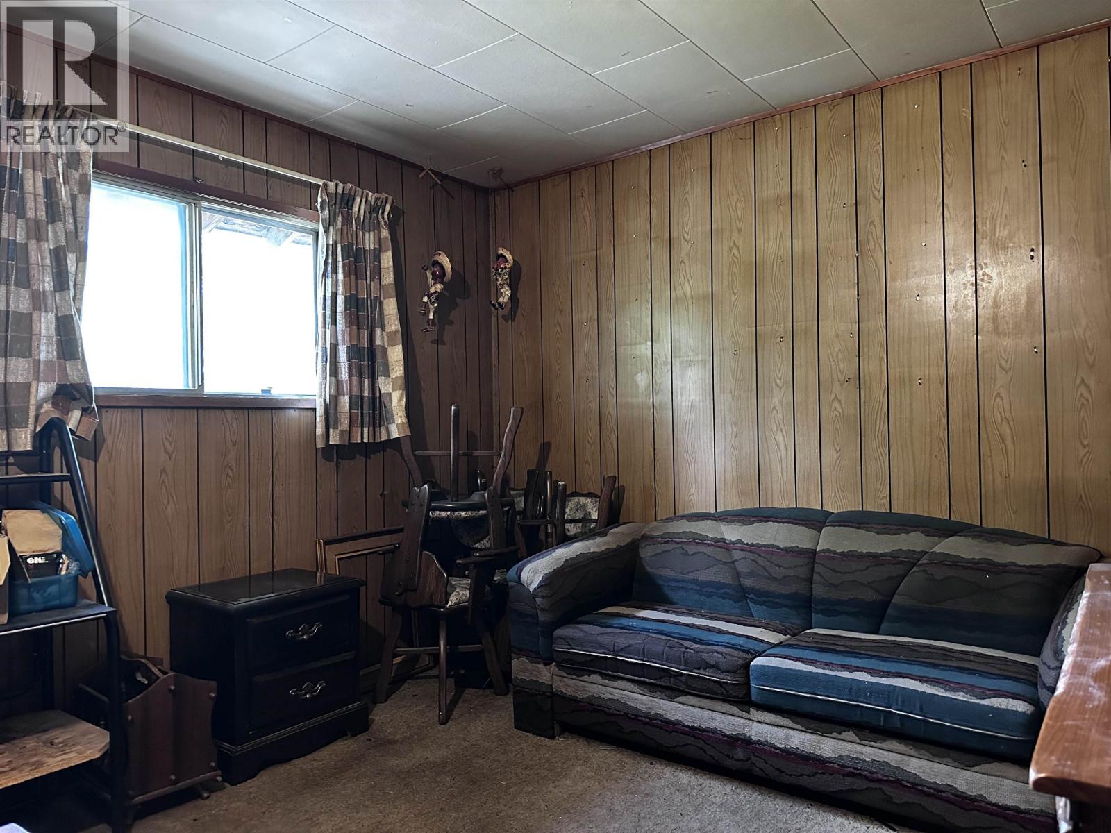 7285 90 MILE LOOP ROAD - 8