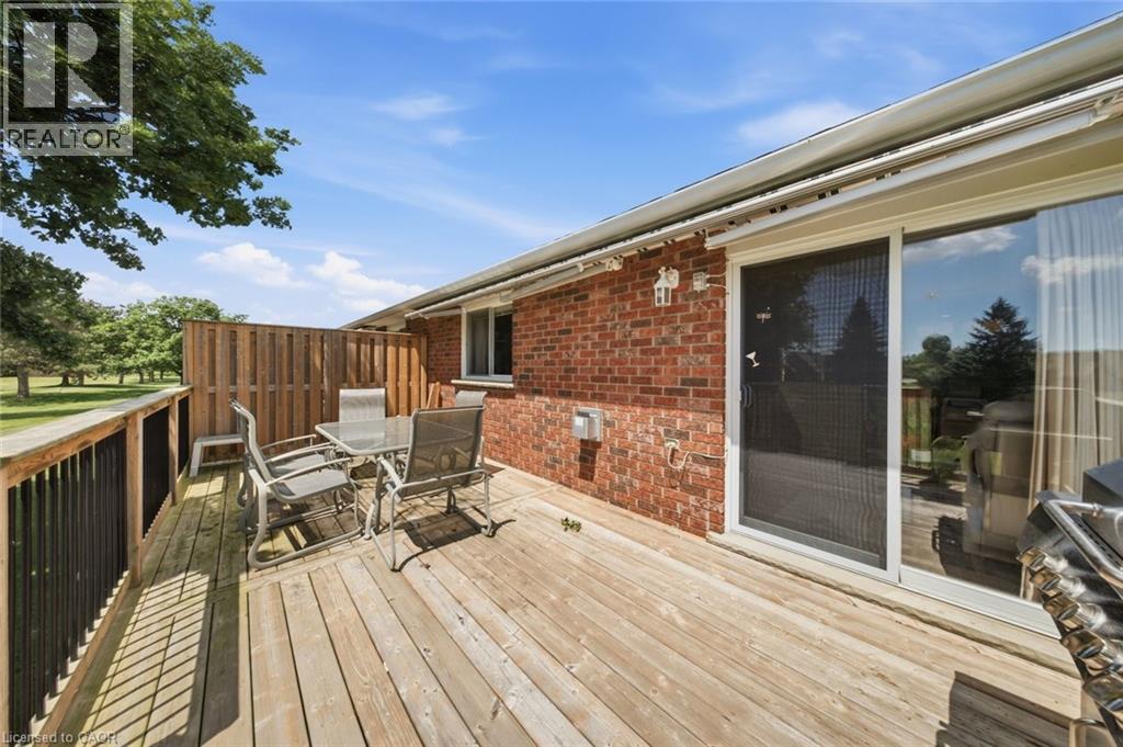#12 74 WILSON Avenue - Image 31