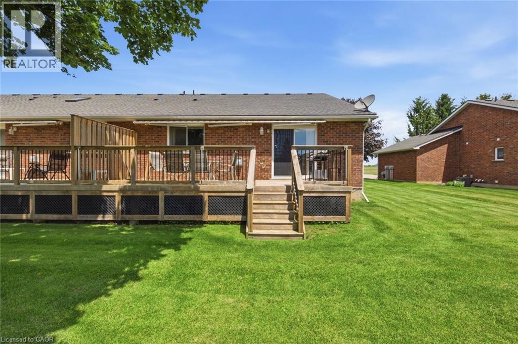 #12 74 WILSON Avenue - 35