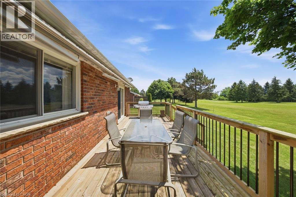 #12 74 WILSON Avenue - 32