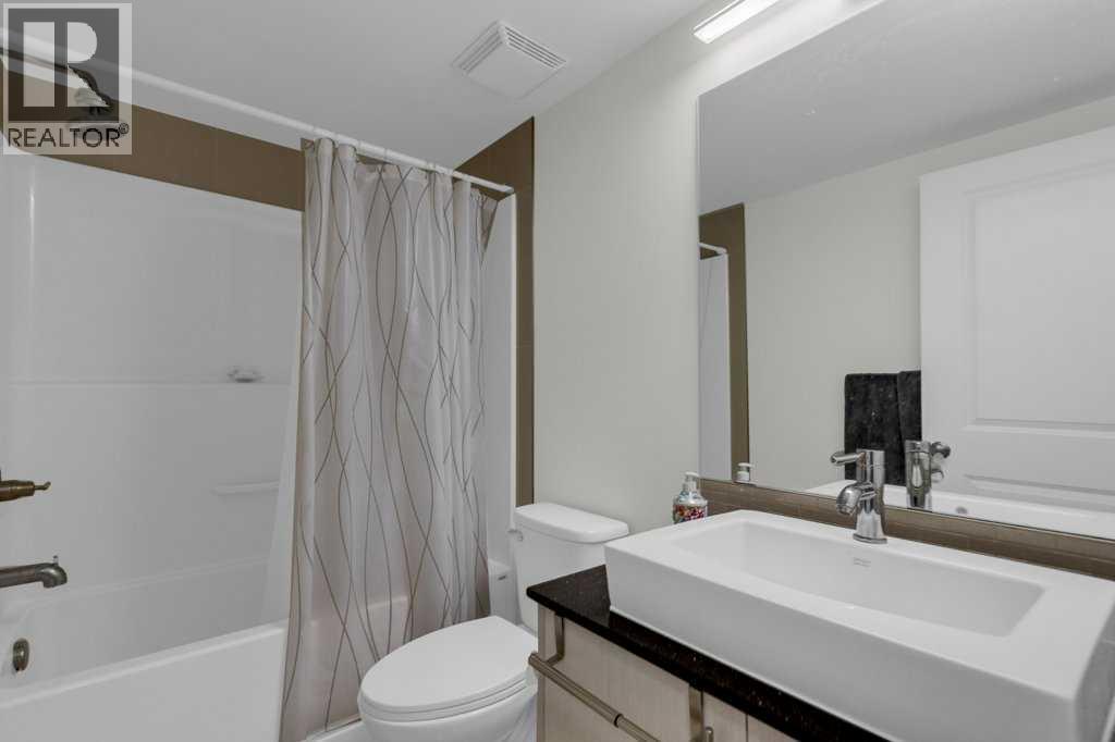 #3411 11 Mahogany Row SE - 16