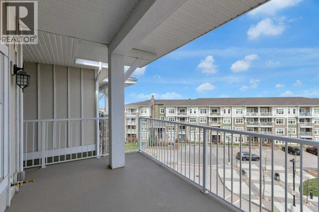 #3411 11 Mahogany Row SE - 20