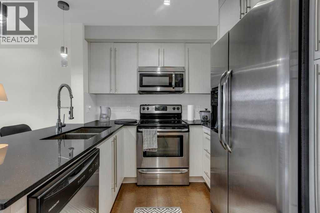 #3411 11 Mahogany Row SE - 5