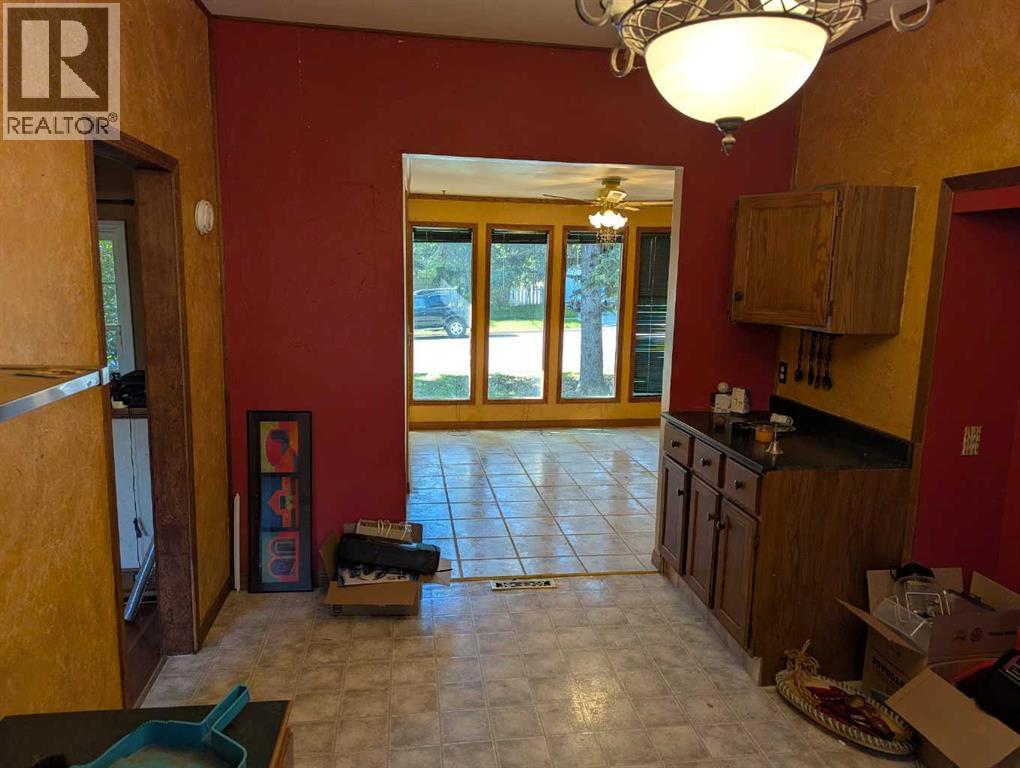 306 Windsor Avenue - 8