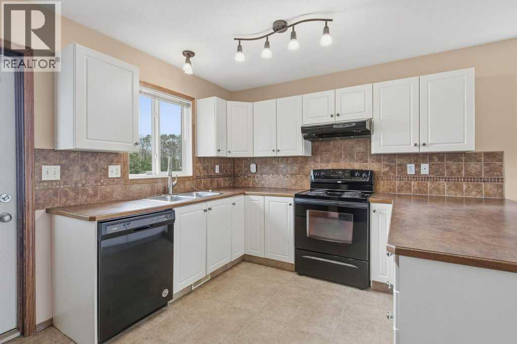 Listing photo – 36 Keen Crescent, Red Deer