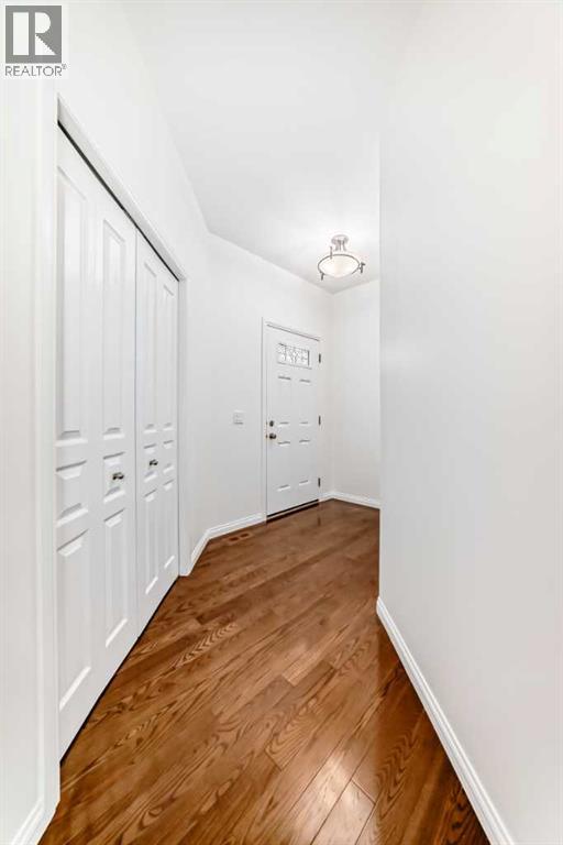 27 Aspen Hills Close SW - 2