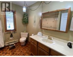 Hobby room - 15430 Buckhorn Lake Road, Prince George, BC V2N6A6 Photo 10