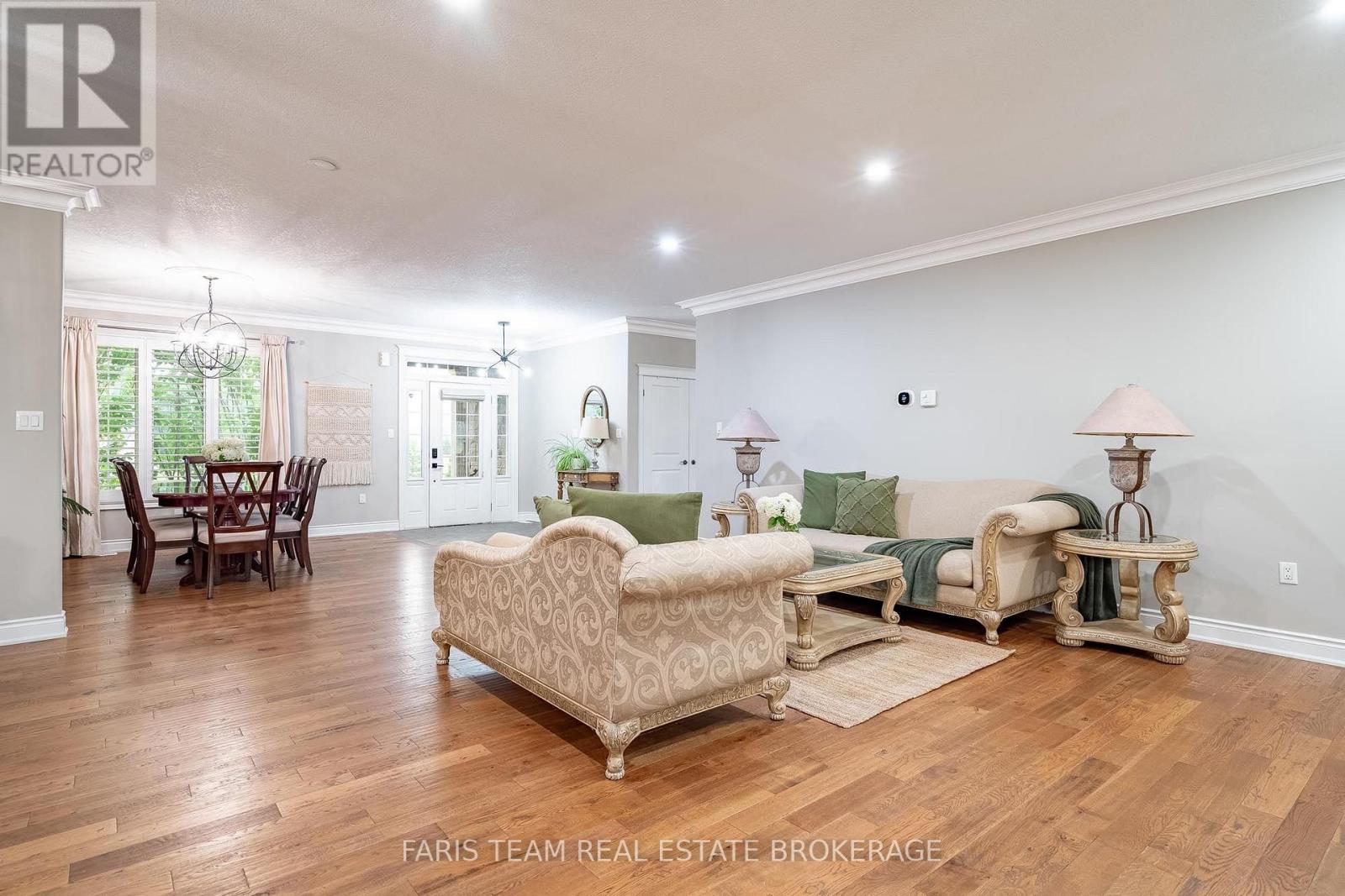 2 HARRY PARKER PLACE - 15