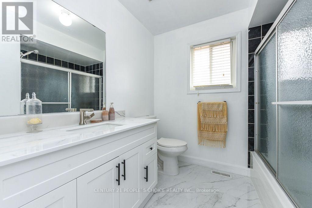 6 SUNNY GLEN CRESCENT - Image 32