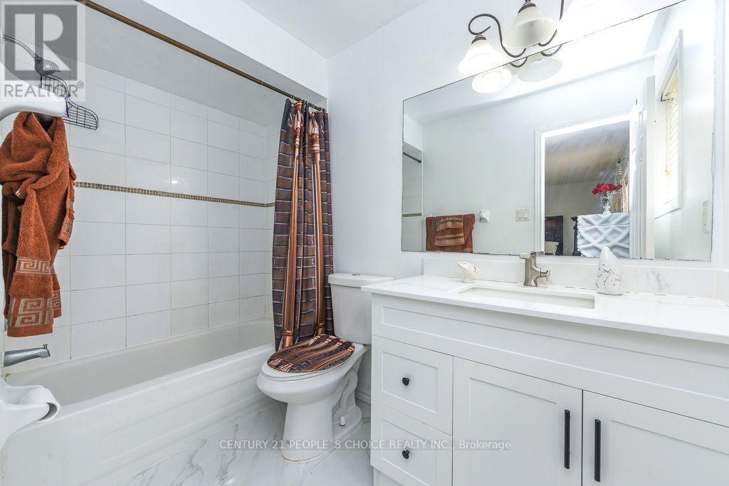 6 SUNNY GLEN CRESCENT - Image 36