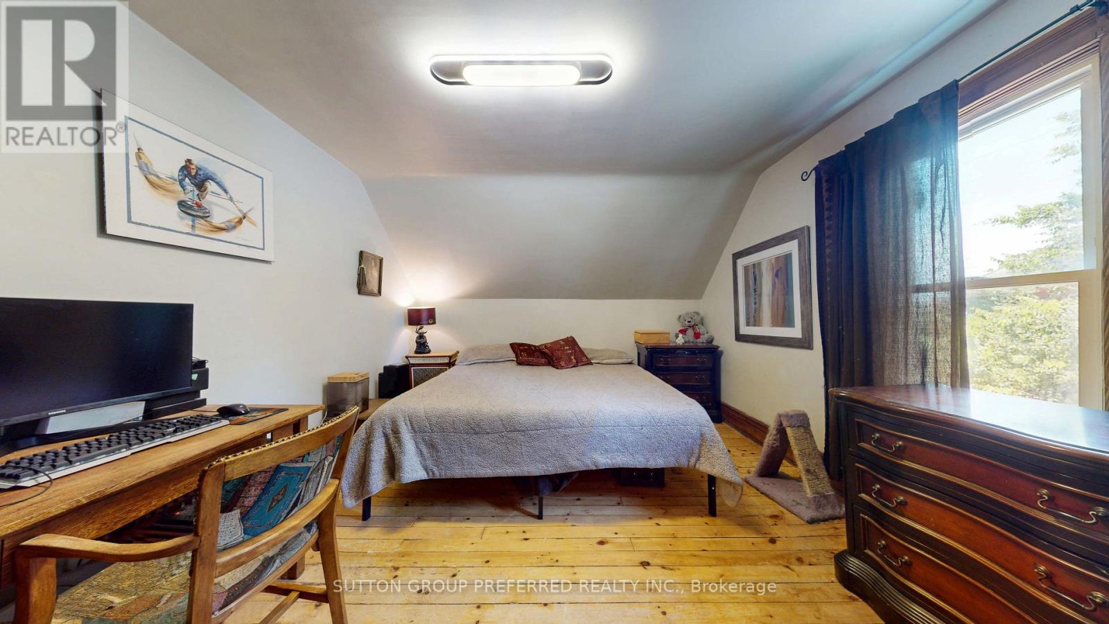 4242 COLONEL TALBOT ROAD - 24