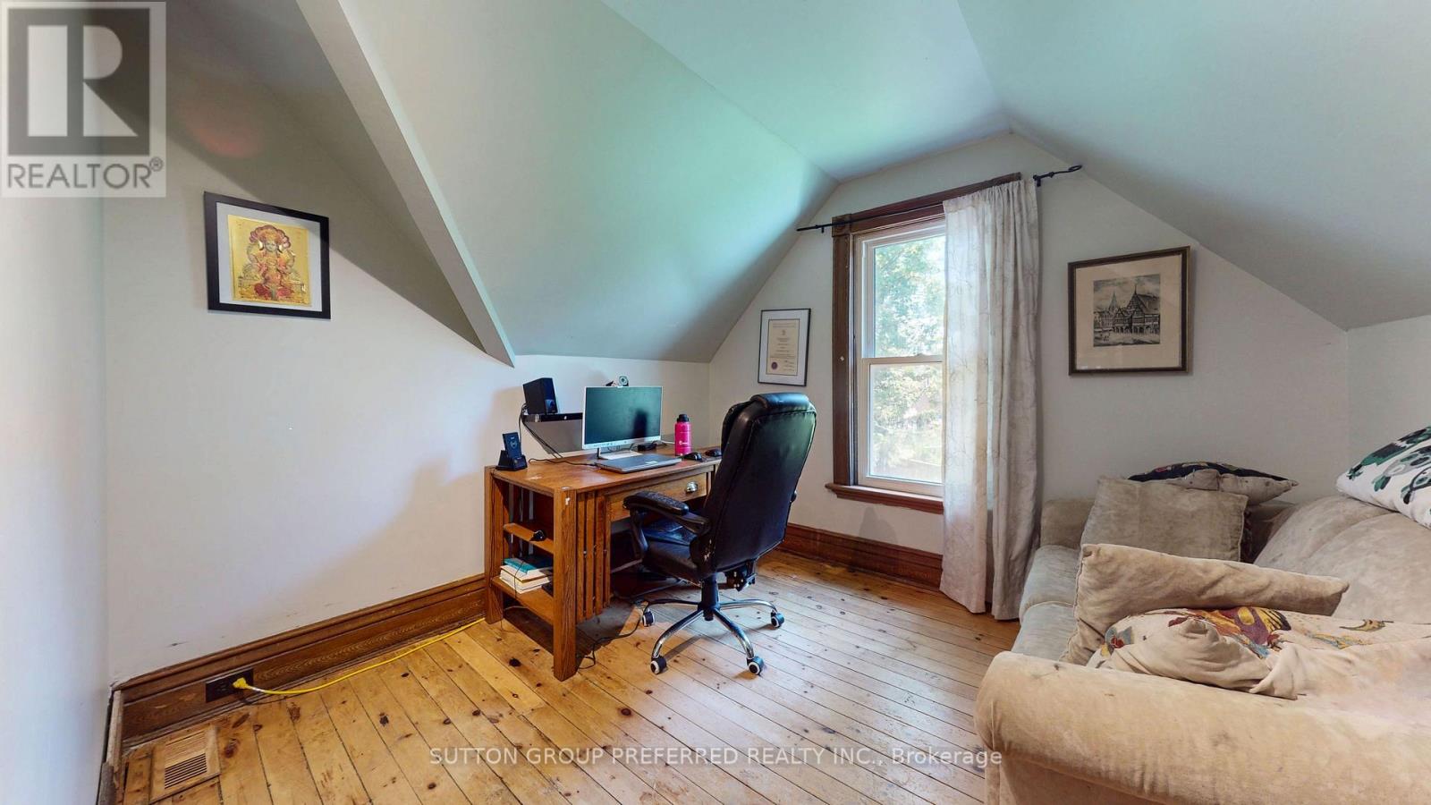4242 COLONEL TALBOT ROAD - 29