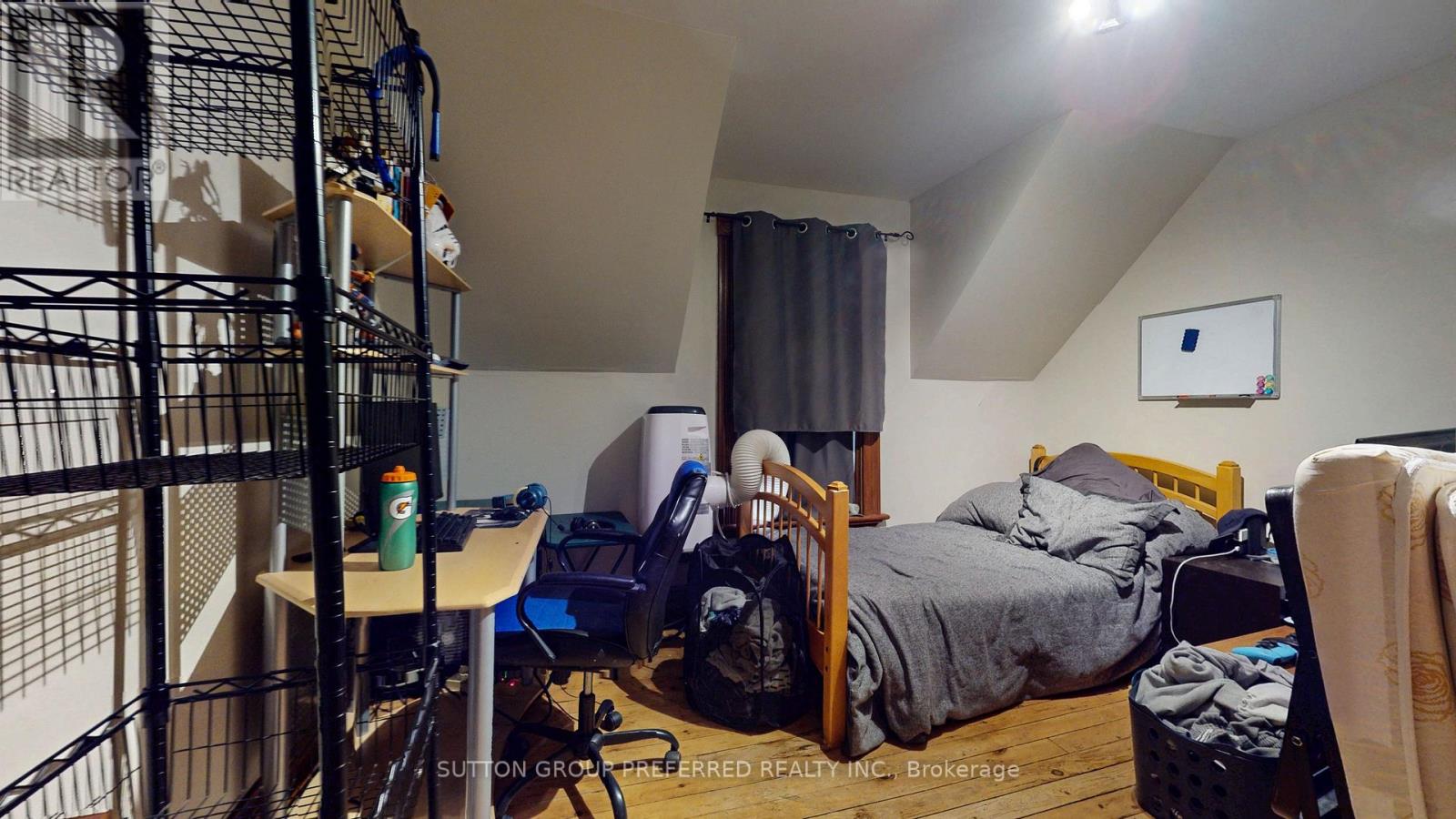4242 COLONEL TALBOT ROAD - 28