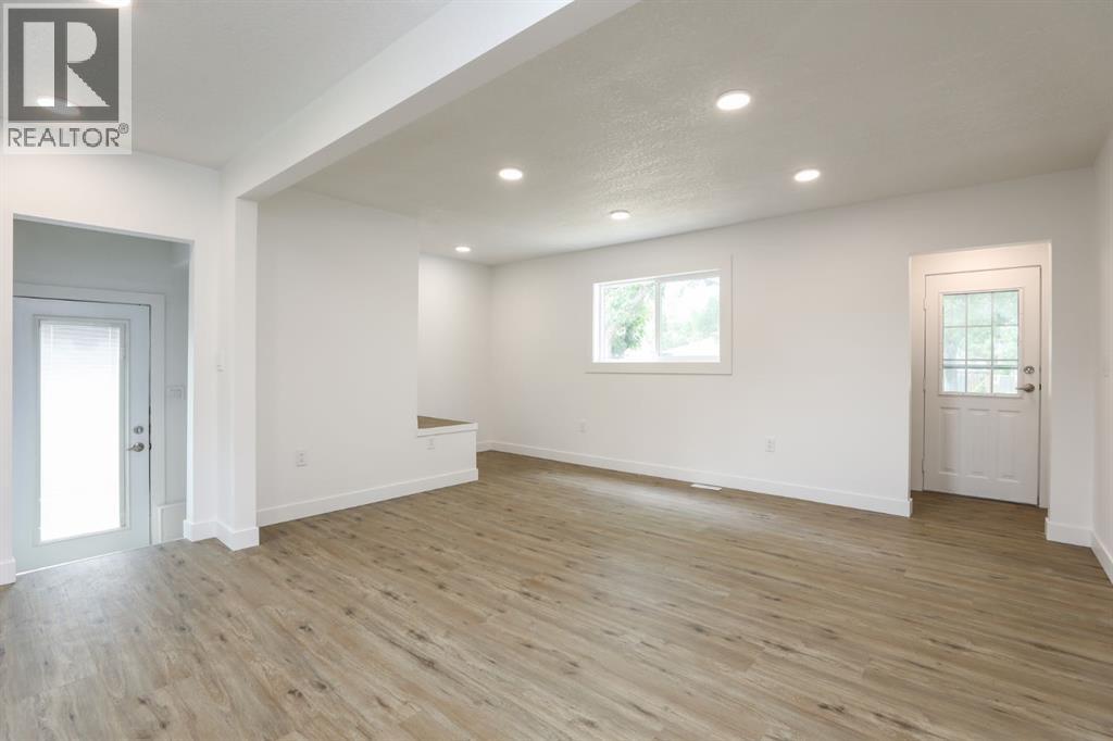 819 5 Street S - 6