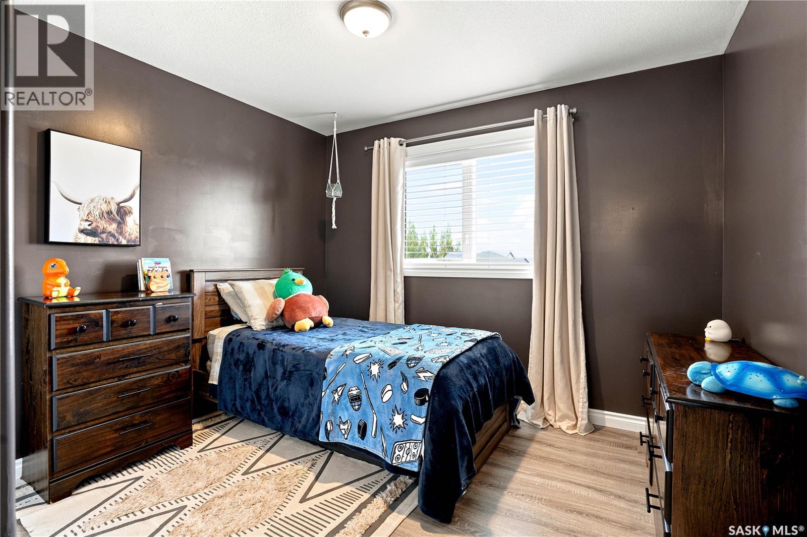 835 Lamarsh LANE - Image 28