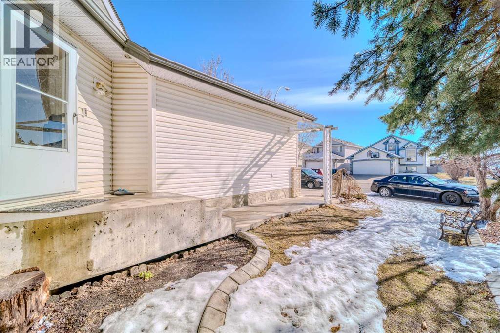 239 Arbour Wood Close NW - 34