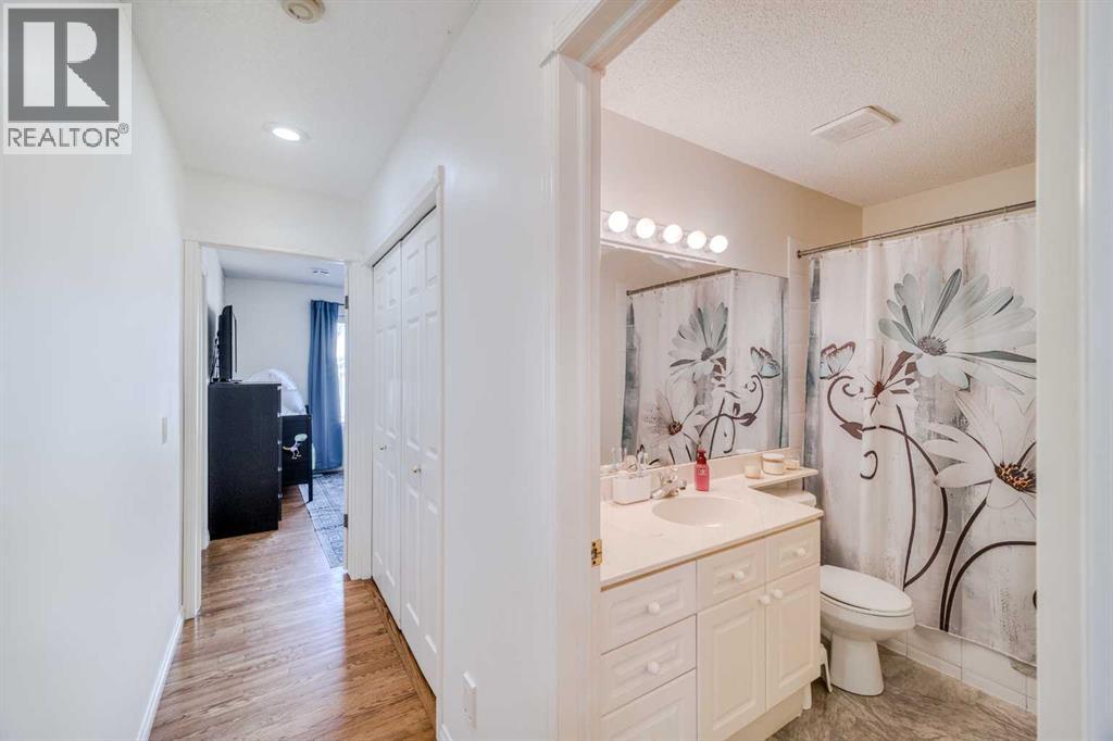 239 Arbour Wood Close NW - 14