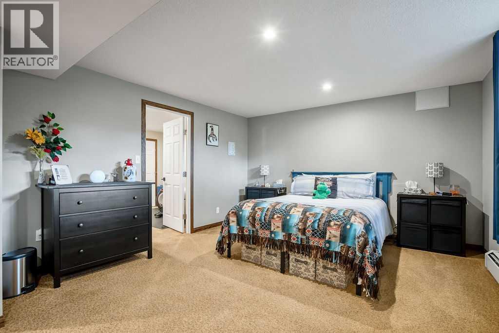 723 5 Avenue SW - 39