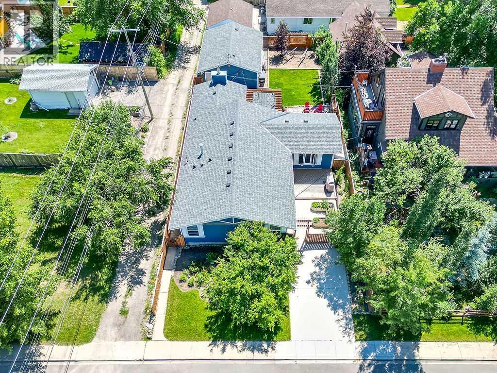 723 5 Avenue SW - 3