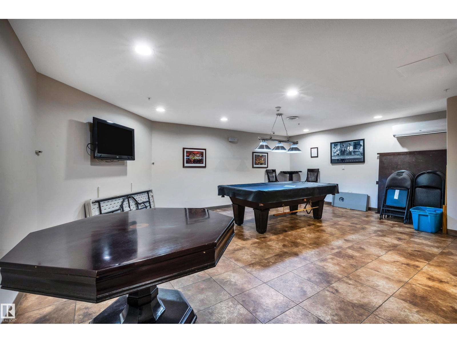 #238 300 PALISADES WY - 32