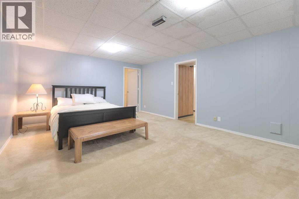 31 Rosery Drive NW - 35