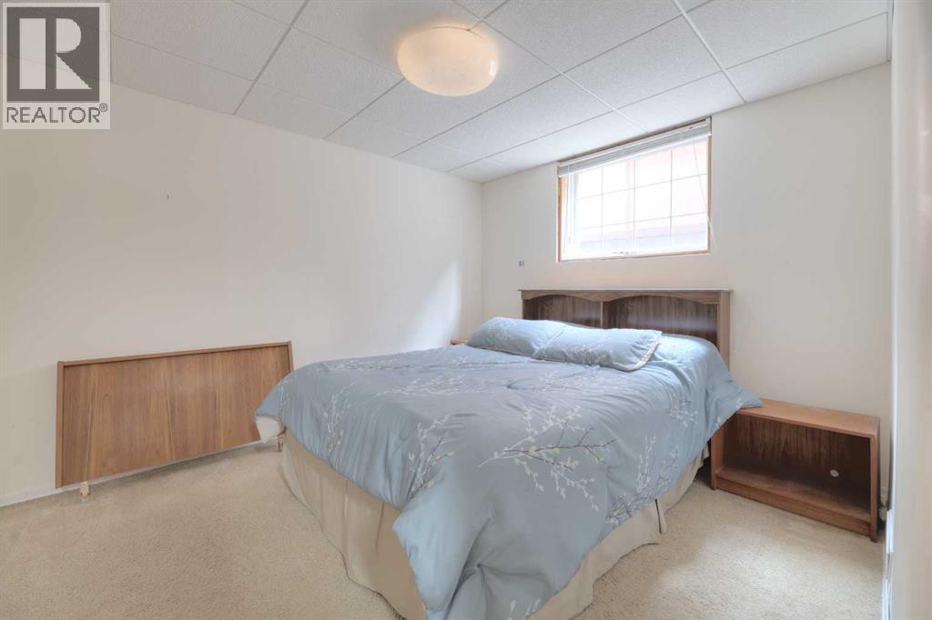 31 Rosery Drive NW - 31