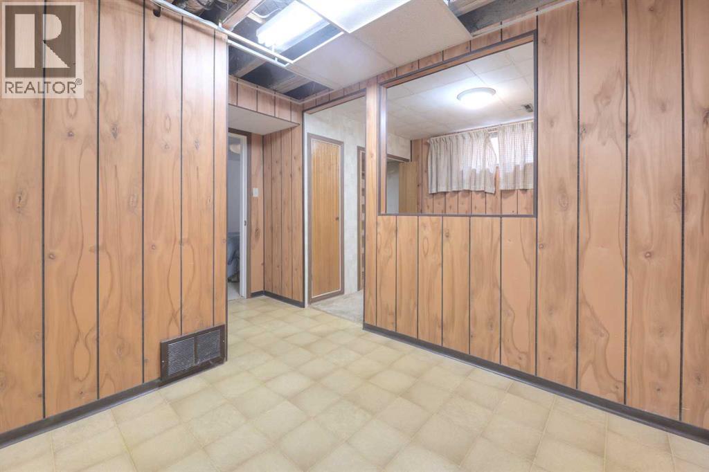 31 Rosery Drive NW - 29