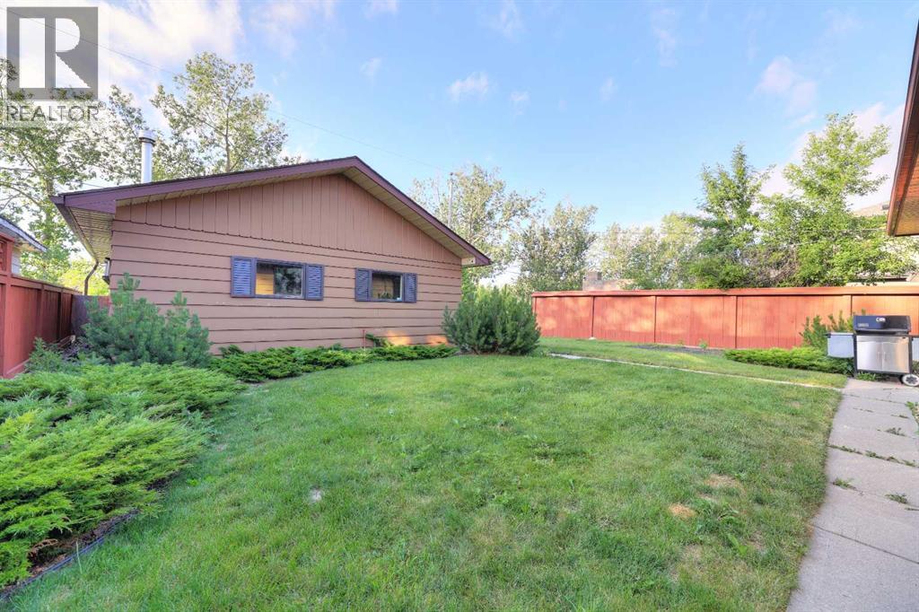 31 Rosery Drive NW - 6