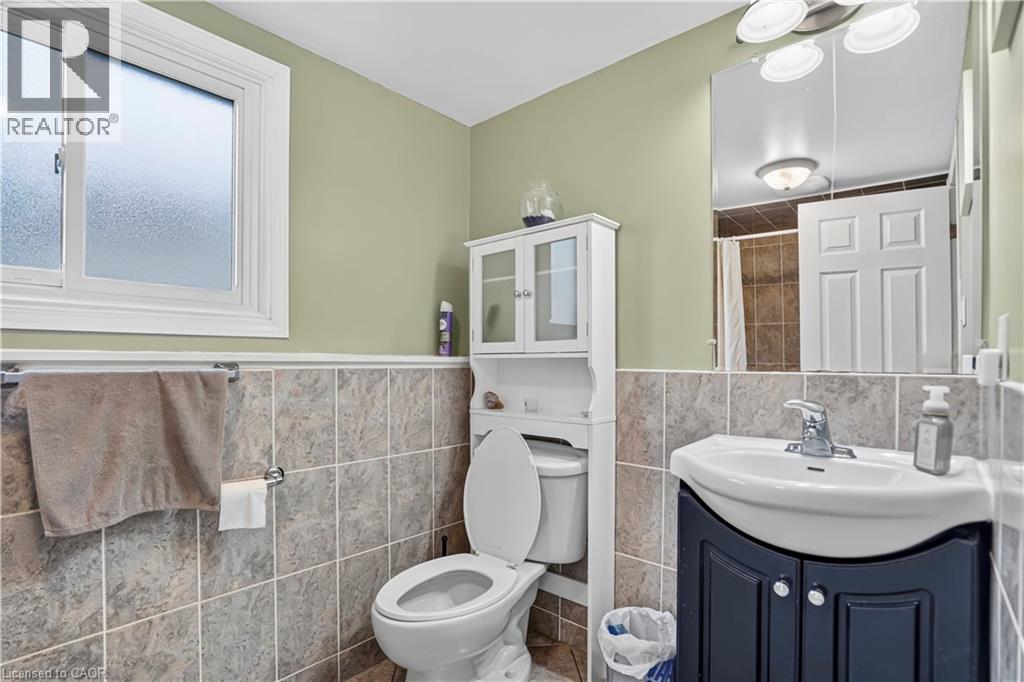 234 THUNDERBIRD Drive - 21