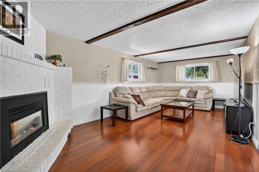 234 THUNDERBIRD Drive - 25